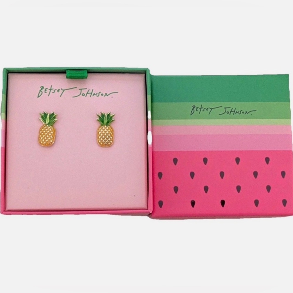 Betsey Johnson Pineapple 🍍Earrings - New in Box